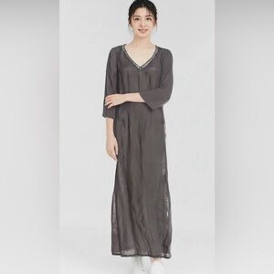 Chic Charcoal Women's Robe